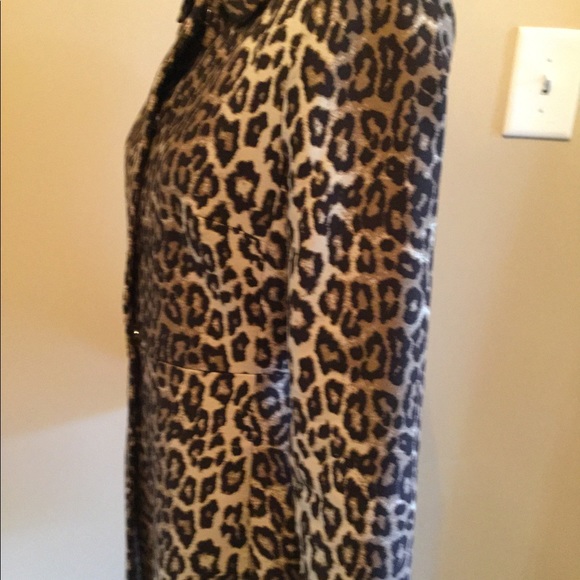 Banana Republic leopard print blazer - Picture 5 of 13